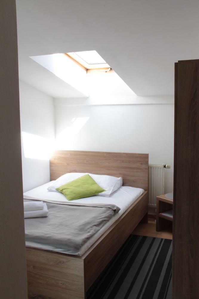 Hotel Orlan 3*